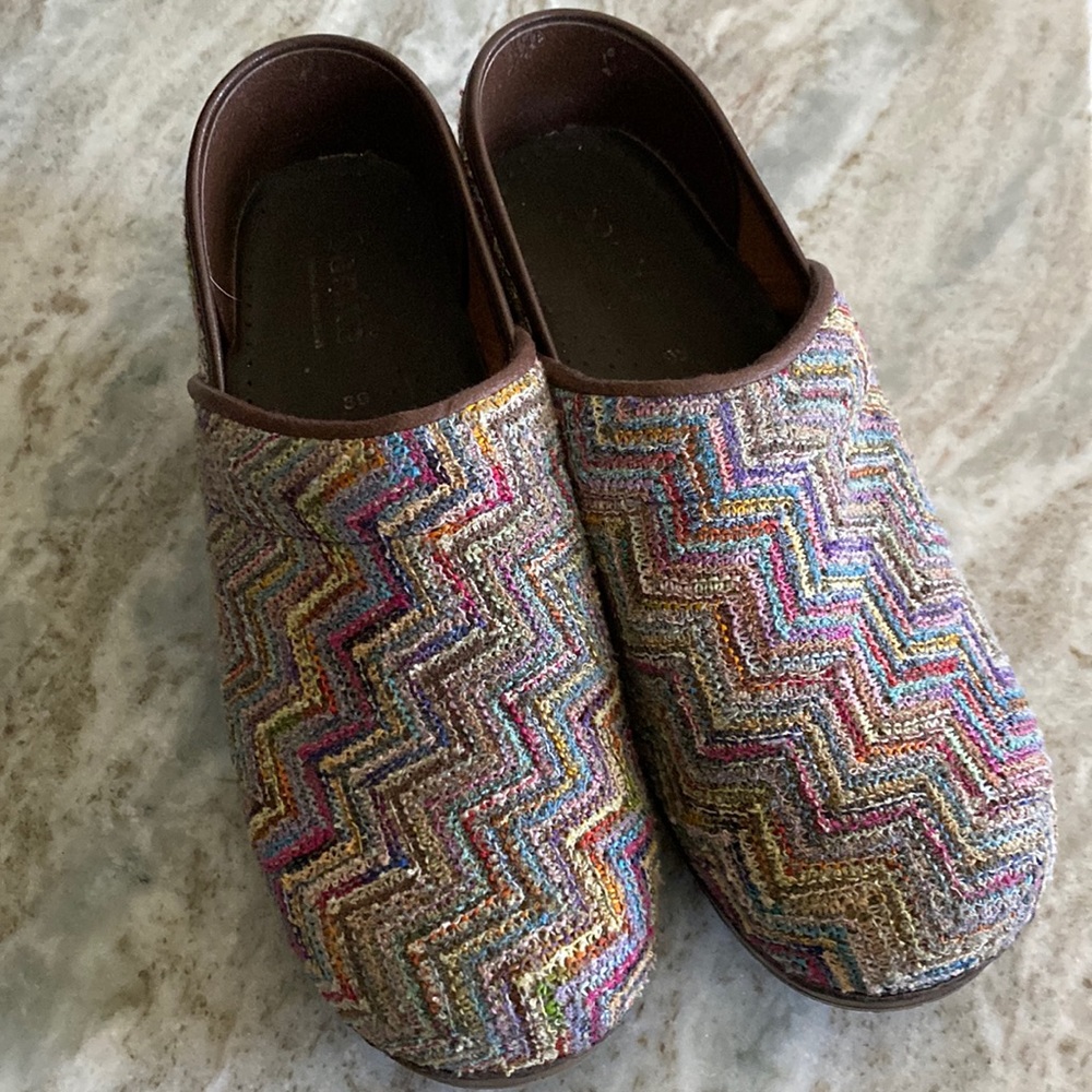Womens Sanita Clogs Size 39, Tapestry Print